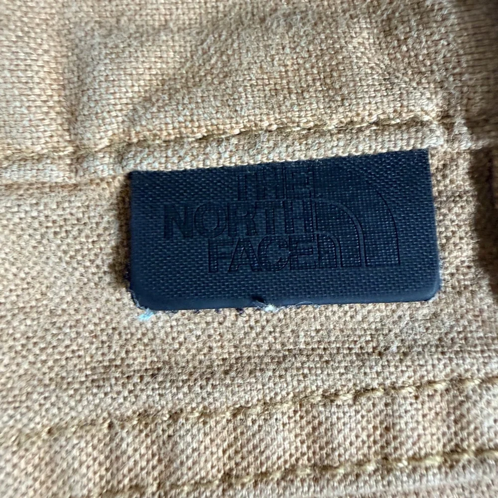 THE NORTH FACE MENS PANTS — SIZE 36 REGULAR — KHAKI/TAN